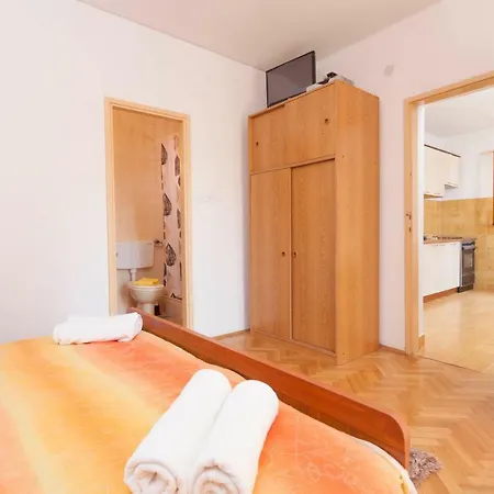 Appartamento Ana Makarska