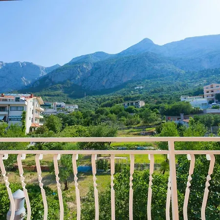 Ana * Makarska