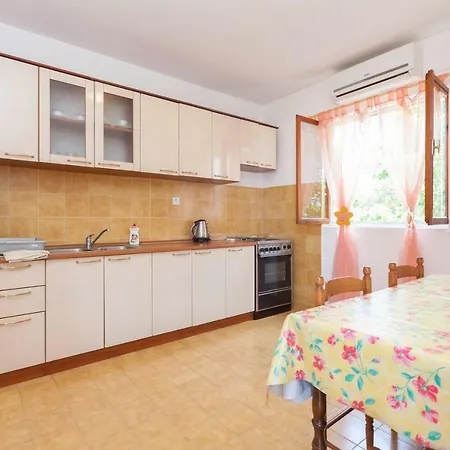 Ana Lägenhet Makarska