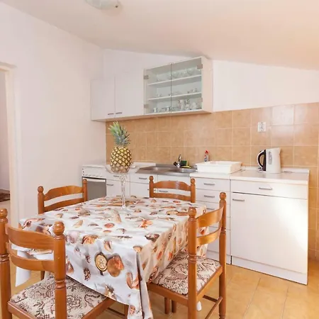 Apartment Ana Makarska