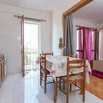 Ana Apartment *