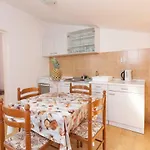 Apartment Ana Makarska