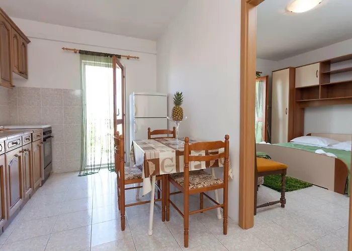 Ana Apartamento Makarska